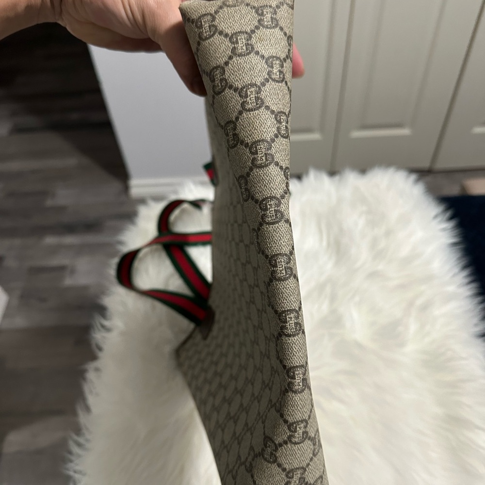 Gucci Beige and Brown Tote with Green and Red Straps - Picture 4 of 8
